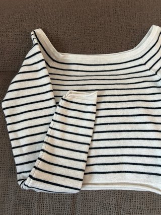 Jersey Bershka rayas cuello barco talla M