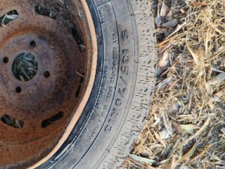 Rueda de repuesto 135/70 R13
