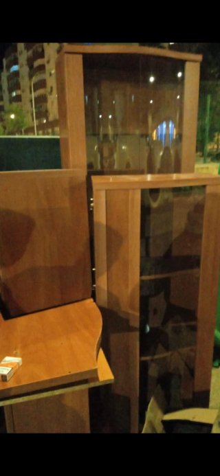 Mueble de salón con ambas vitrinas cristal