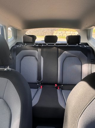 SEAT Arona · 2019 · Impecable · Azul ceniza