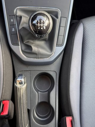 SEAT Arona · 2019 · Impecable · Azul ceniza