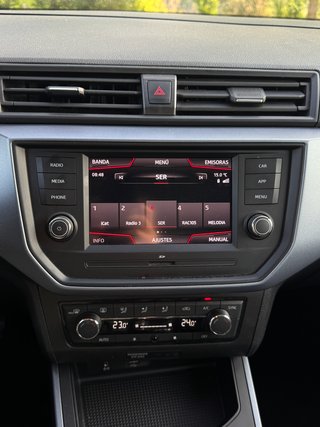 SEAT Arona · 2019 · Impecable · Azul ceniza