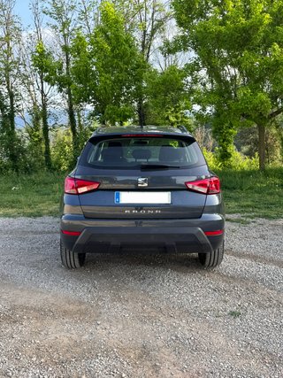 SEAT Arona · 2019 · Impecable · Azul ceniza