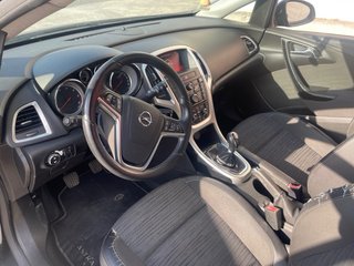 Opel Astra 2015
