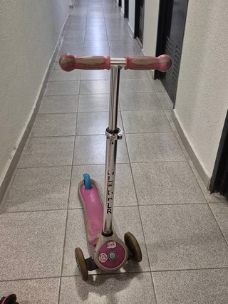 Patinete Globber 3 Ruedas Rosa