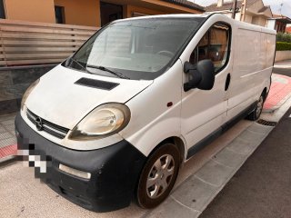 Opel Vivaro 2004