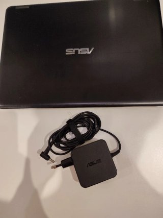 Portátil ASUS convertible táctil 360° – TP301UA