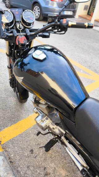 Honda CB250 Two Fifty 2002 Negra