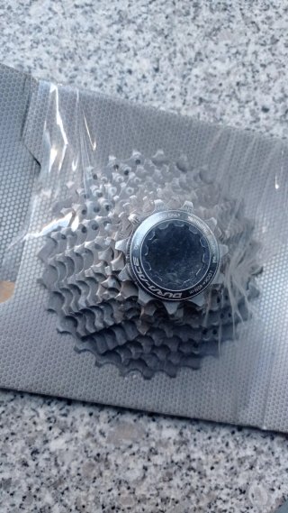 Cassete Shimano Dura-Ace 11-28 v CS-9000