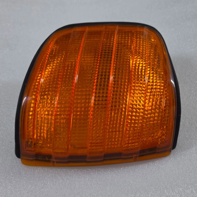 Intermitente Mercedes S W126 Derecho