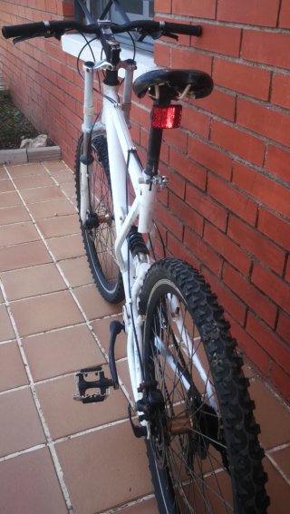 Bicicleta MTB Doble Suspensión Blanca