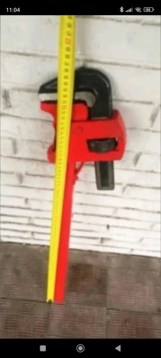 Llave grifa de 36" nueva