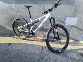 Berria Nexxen ADV+ M Talla M DJI.