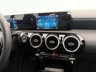 Mercedes-Benz Clase CLA 2023