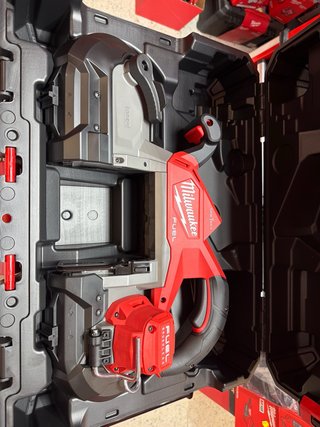 Sierra Cinta Milwaukee M18 FUEL