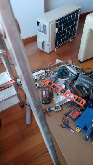 Montador de aire acondicionado