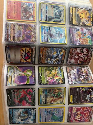 Álbum Pokémon +750 cartas
