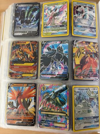 Álbum Pokémon +750 cartas