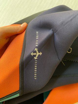 Neopreno Osprey - Talla S Mujer