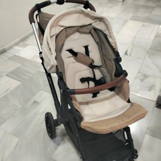 Cochecito bebé Jane color beige