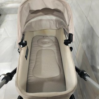 Cochecito bebé Jane color beige