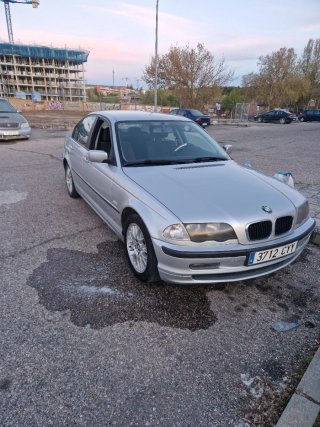 BMW Serie 3 2001