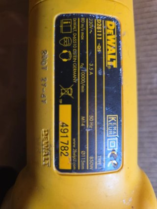 Radial Dewalt 850w.