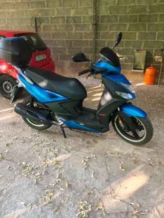 Ciclomotor Kymco 125cc Azul/Negro