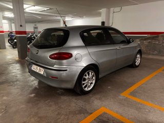 Alfa Romeo 147 2001