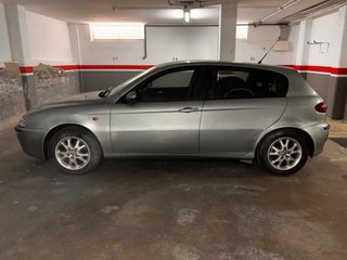 Alfa Romeo 147 2001