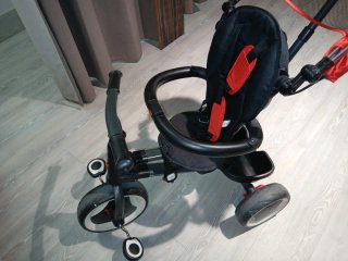 Triciclo Qplay infantil