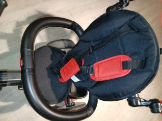 Triciclo Qplay infantil