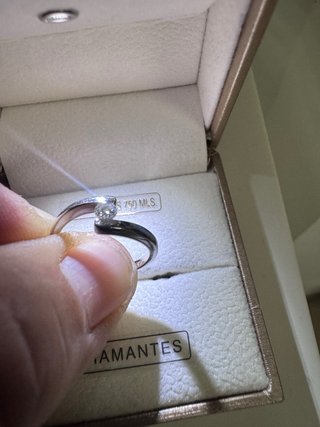 Anillo Oro Blanco 18K Diamante talla 9