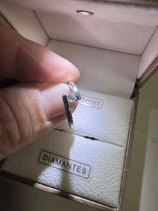 Anillo Oro Blanco 18K Diamante talla 9