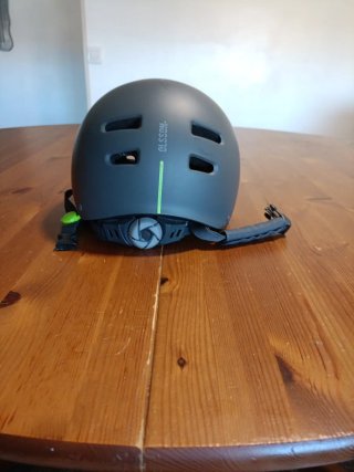 Casco Scooter Eléctrico Gris