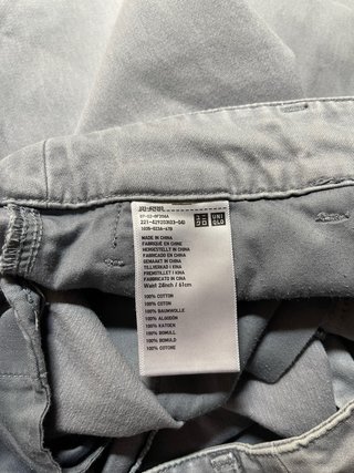 Conjunto de camiseta y pantalón