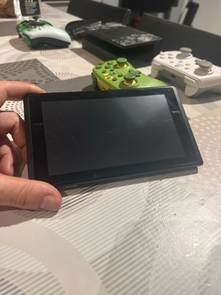 Nintendo Switch FIFA 20 + Controller