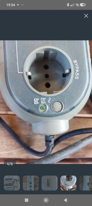 Protector SAI Salicru Gris