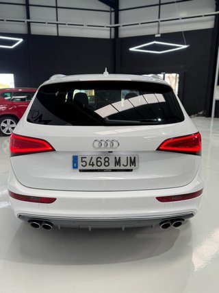 Audi SQ5 2015