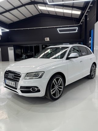 Audi SQ5 2015