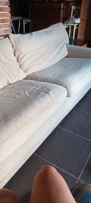 Sofá beige de tela