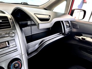 TOYOTA AURIS-MOTOR A CADENA-UNICO PROPIETARIO-