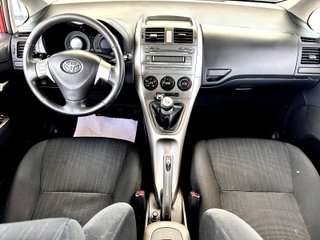 TOYOTA AURIS-MOTOR A CADENA-UNICO PROPIETARIO-