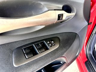 TOYOTA AURIS-MOTOR A CADENA-UNICO PROPIETARIO-