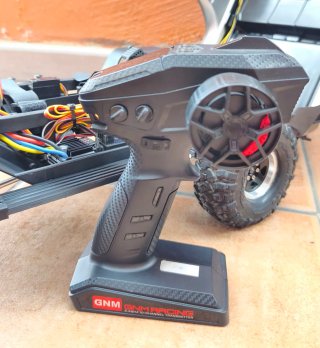 Crawler Yikong YK4107 Nissan Patrol.