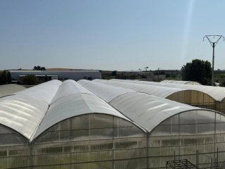 Se hacen arreglos de tejados y piscinas