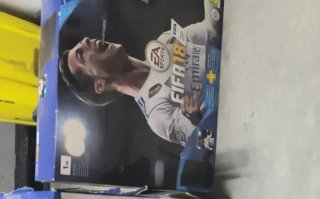 Caja PS4 FIFA 18 Edición Especial