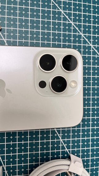 iPhone 15 Pro 128GB Blanco Titanio