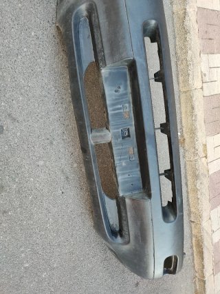 PARAGOLPES DELANTERO NISSAN TERRANO II