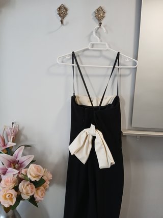 Mono Negro Talla 38 con Lazo